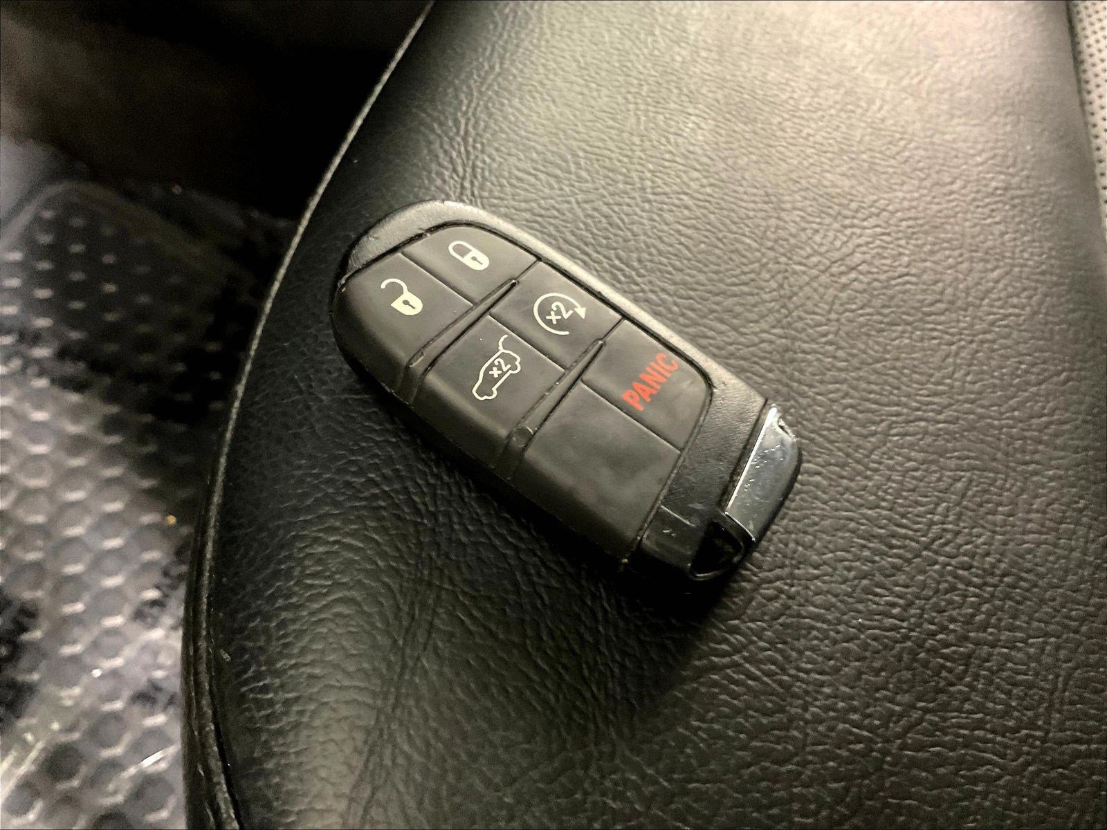 Used 2022 Jeep Compass Latitude AWD/4WD image 33