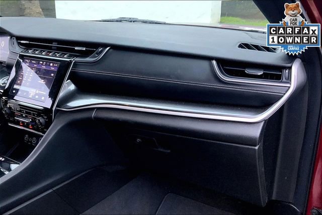 Used 2021 Jeep Grand Cherokee L Altitude image 16