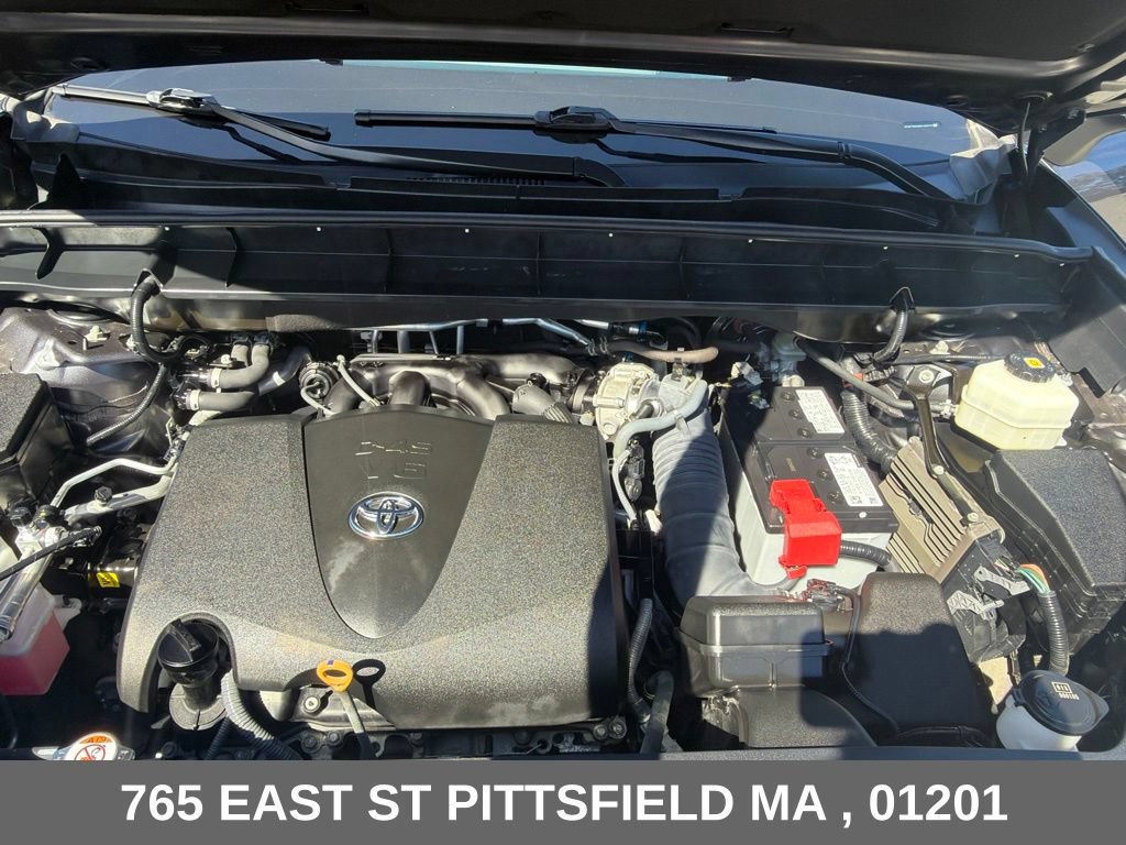 Used 2021 Toyota Highlander Platinum AWD/4WD image 33