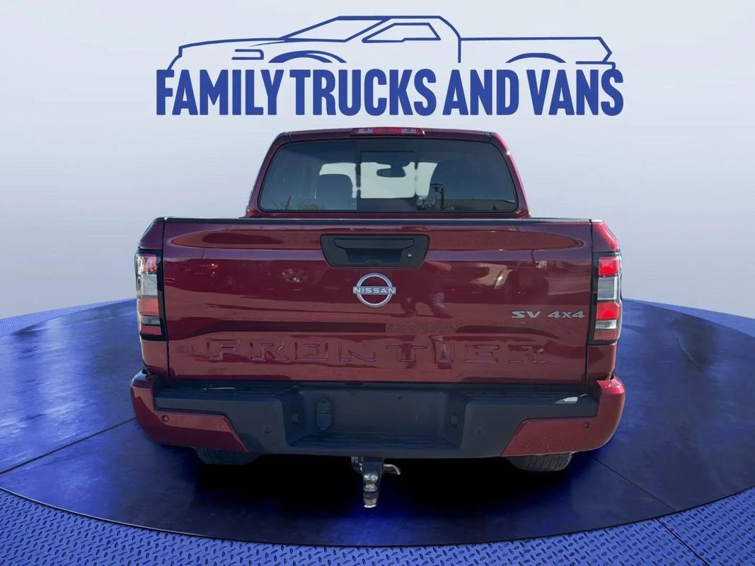 Used 2022 Nissan Frontier SV image 4