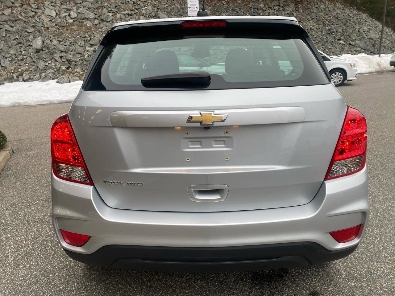 Used 2020 Chevrolet Trax LS AWD/4WD image 30
