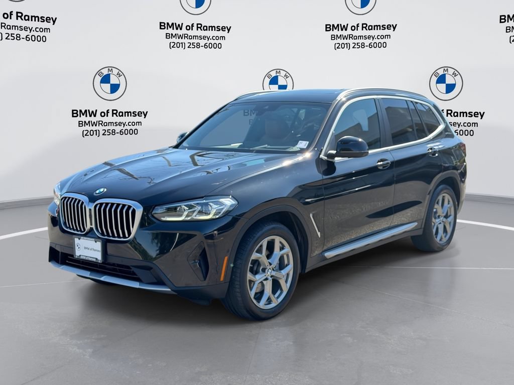 Used 2024 BMW X3 xDrive30i w/ Premium Package AWD/4WD image 1