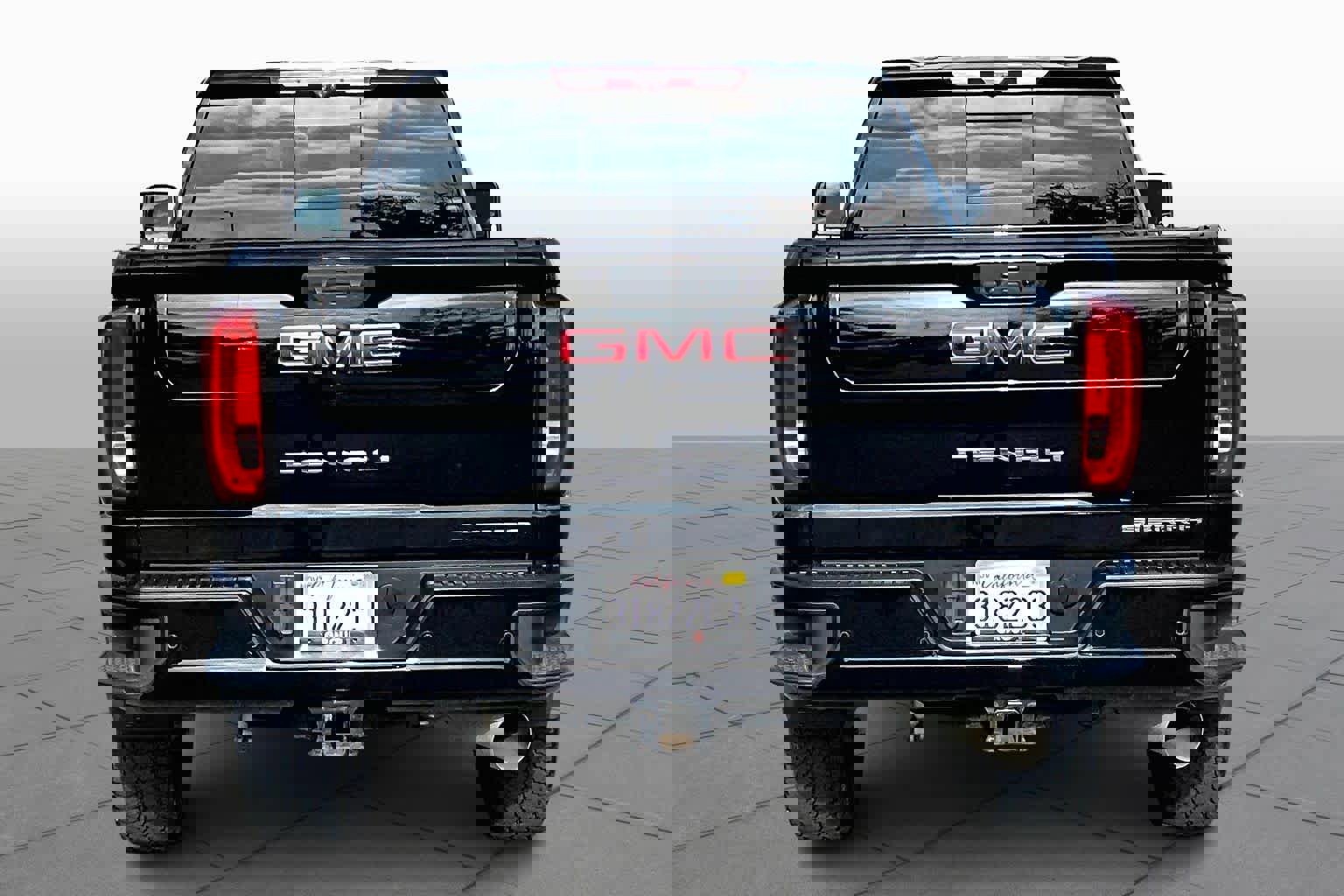 Used 2021 GMC Sierra 2500 Denali w/ Denali Ultimate Package image 4