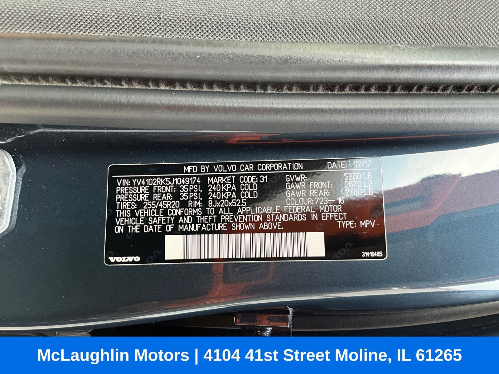 Used 2018 Volvo XC60 T5 Momentum w/ Convenience Package image 17