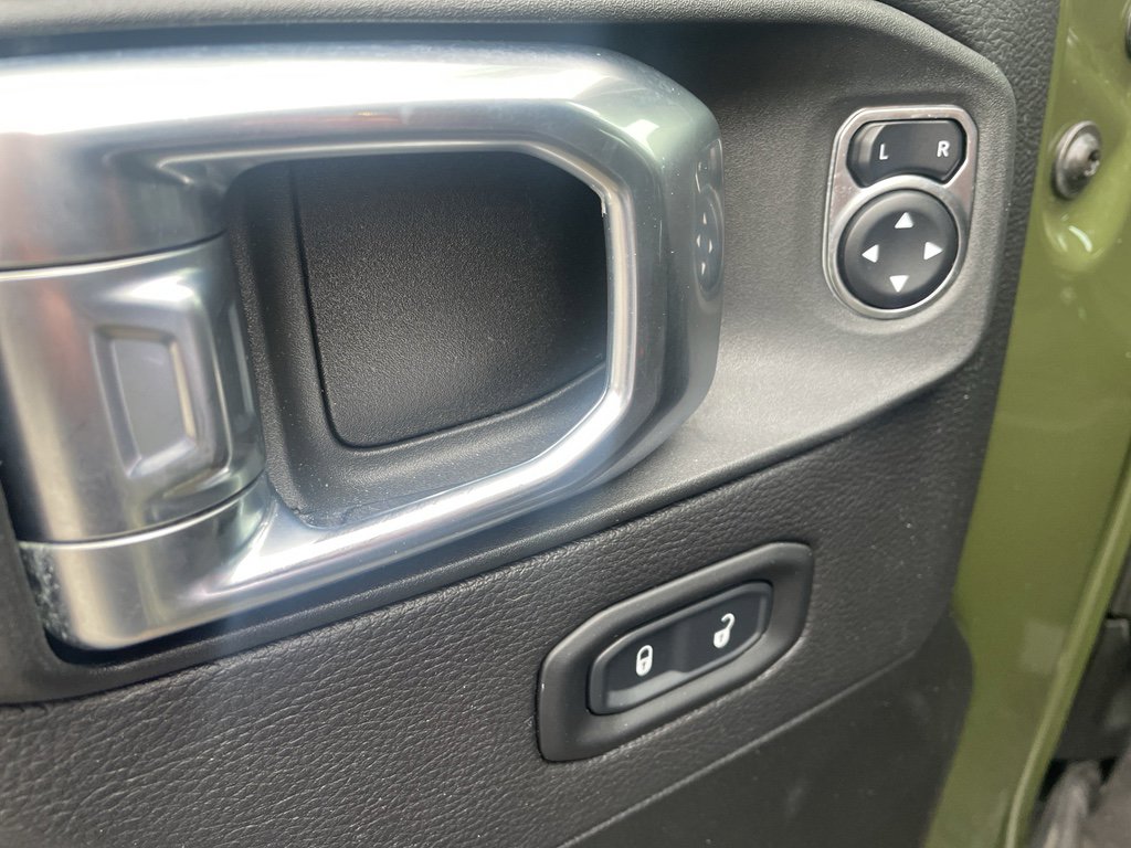 Used 2022 Jeep Wrangler Unlimited Rubicon w/ Xtreme Recon 35" Tire Package image 23