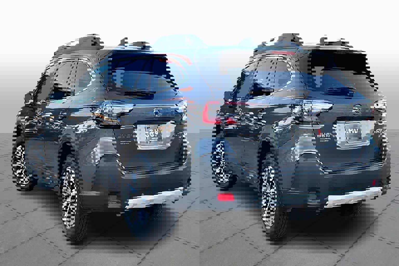 Used 2023 Subaru Outback Limited XT image 11