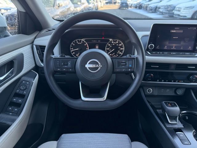 Used 2023 Nissan Rogue SV image 22