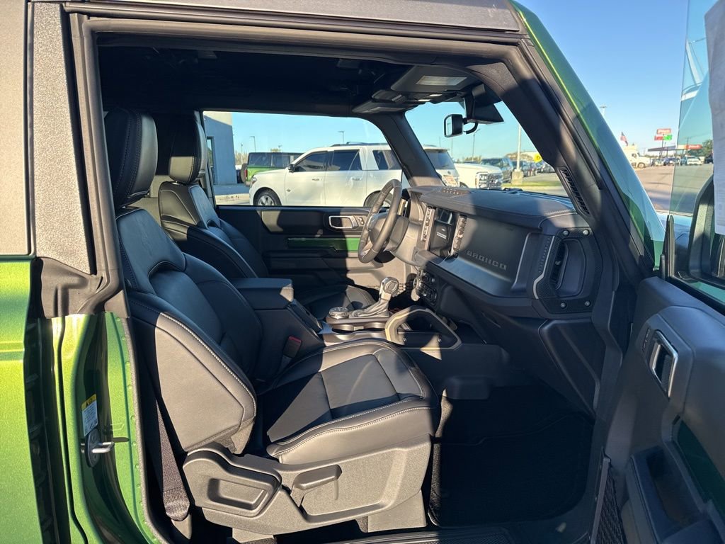 New 2025 Ford Bronco Badlands image 15