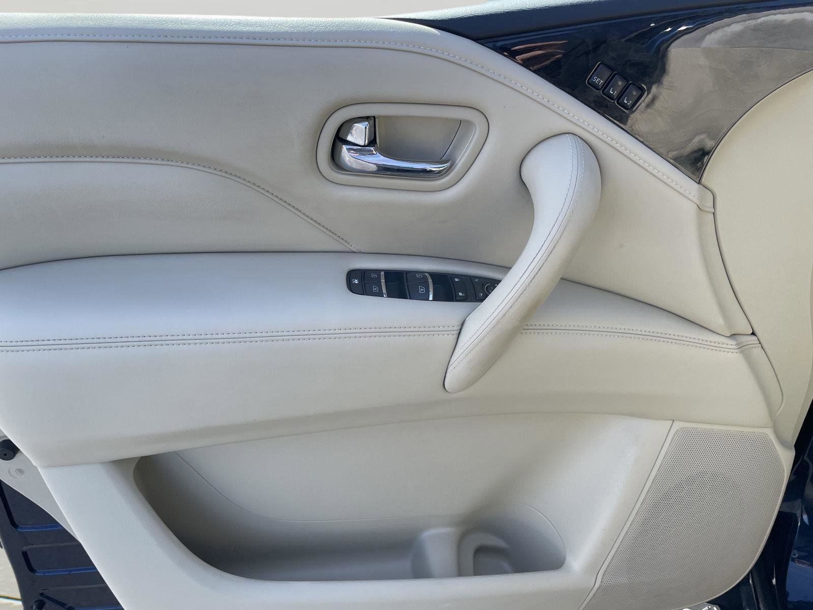 Used 2022 INFINITI QX80 Luxe w/ Cargo Package image 27