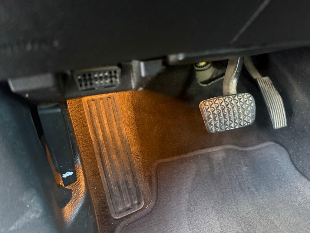 Used 2017 Chevrolet Impala LT FWD image 68