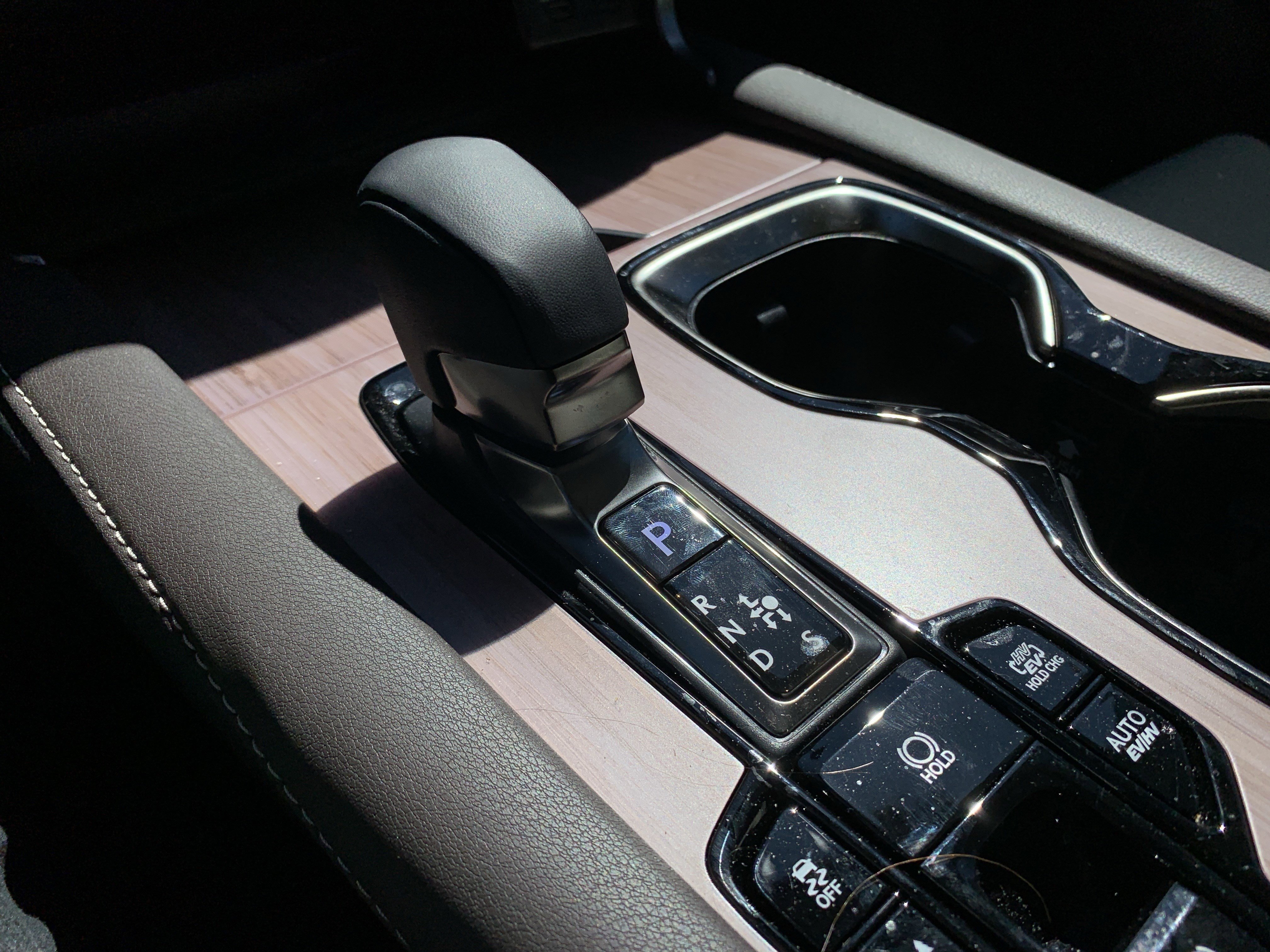 Used 2025 Lexus RX 450h 450h+ Luxury w/ Convenience Package image 26