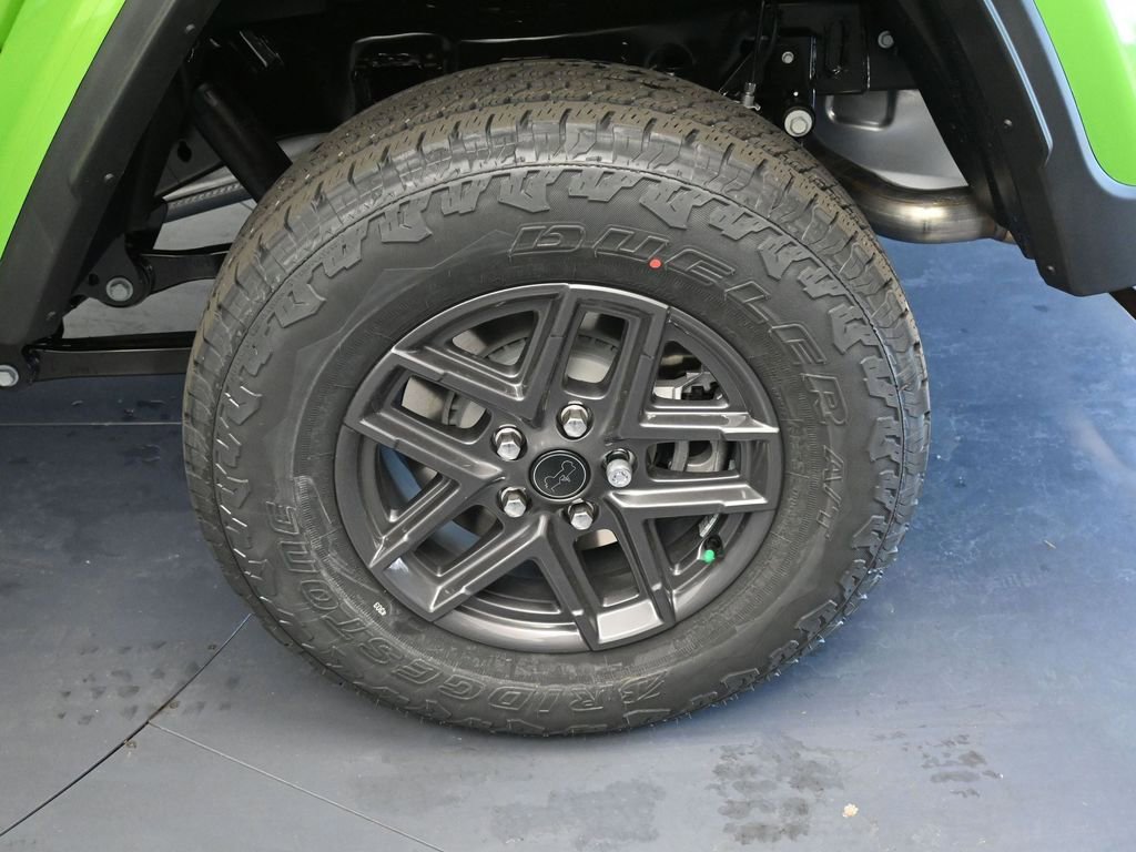 New 2026 Jeep Gladiator Sport image 14