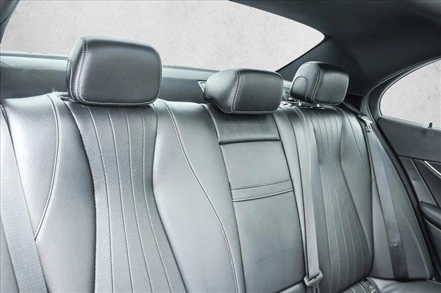 Used 2023 Mercedes-Benz E 350 4MATIC Sedan image 25