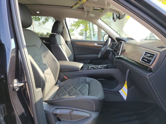 New 2026 Volkswagen Atlas SE image 18