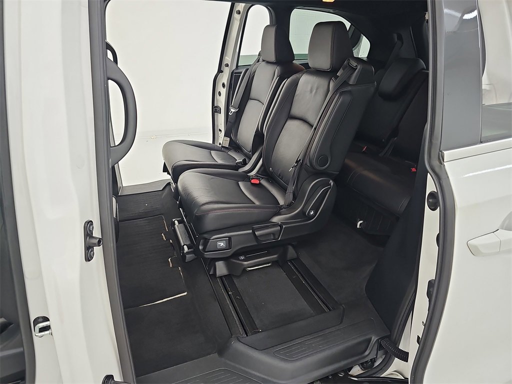 Used 2023 Honda Odyssey Sport image 28