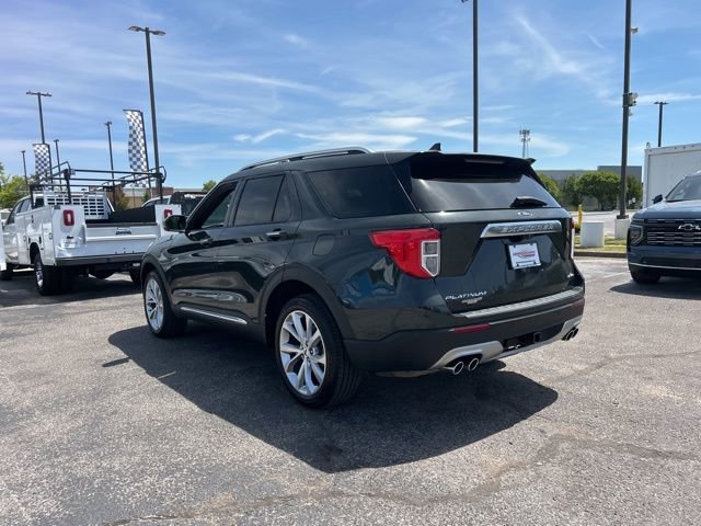 Used 2023 Ford Explorer Platinum w/ Technology Package AWD/4WD image 5
