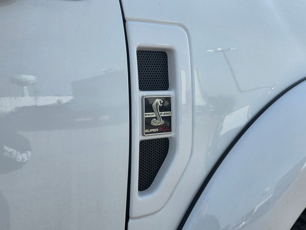 Used 2021 Ford F250 Lariat w/ Lariat Ultimate Package AWD/4WD image 12