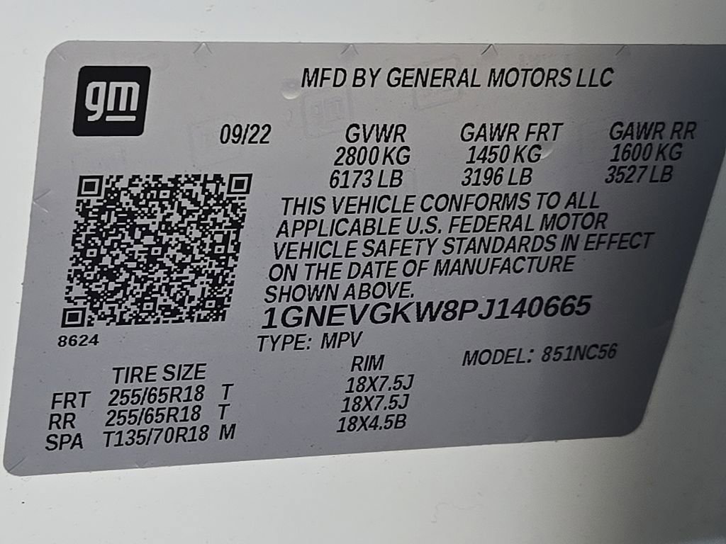 Used 2023 Chevrolet Traverse LT image 32