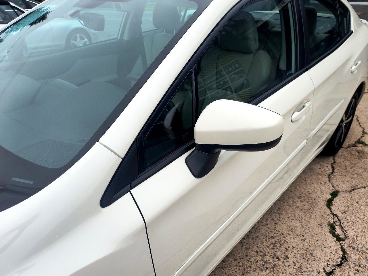 Used 2022 Subaru Impreza 2.0i Premium image 32