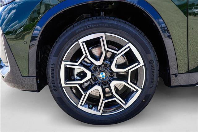 Used 2025 BMW X1 xDrive28i w/ Technology Package image 9