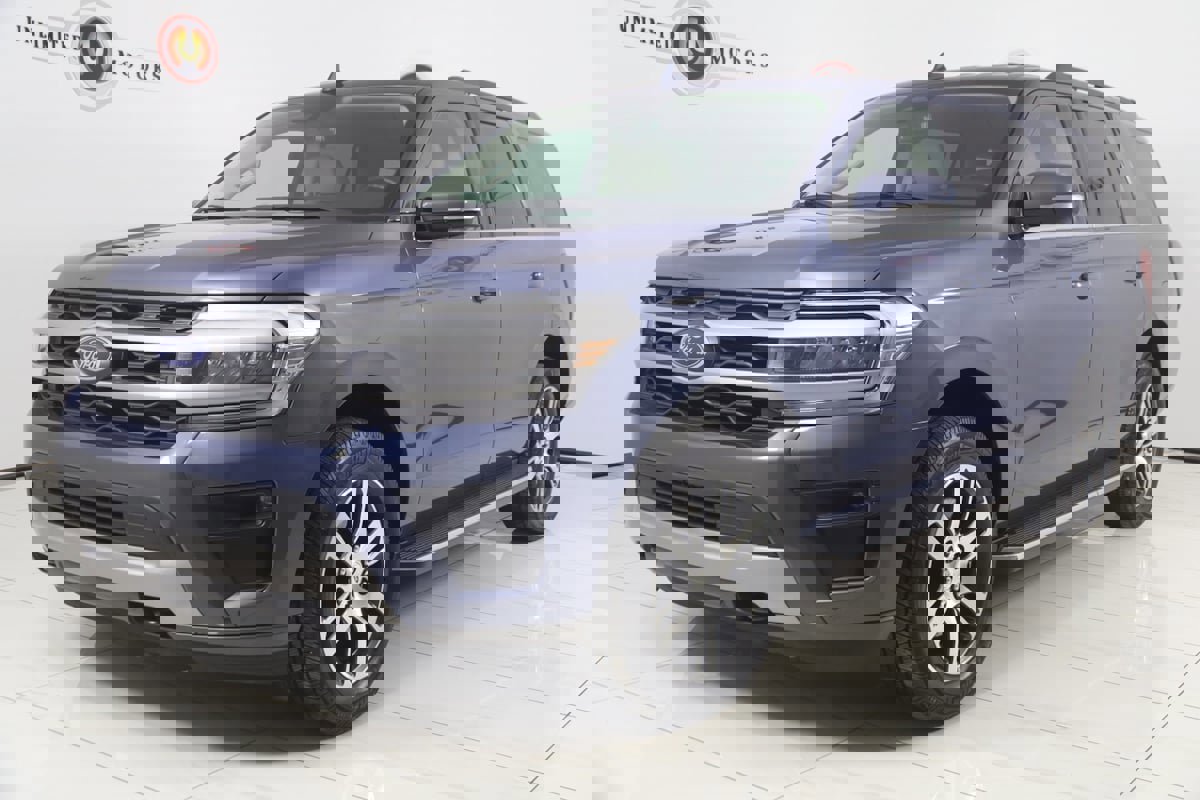 Used 2022 Ford Expedition XLT image 5