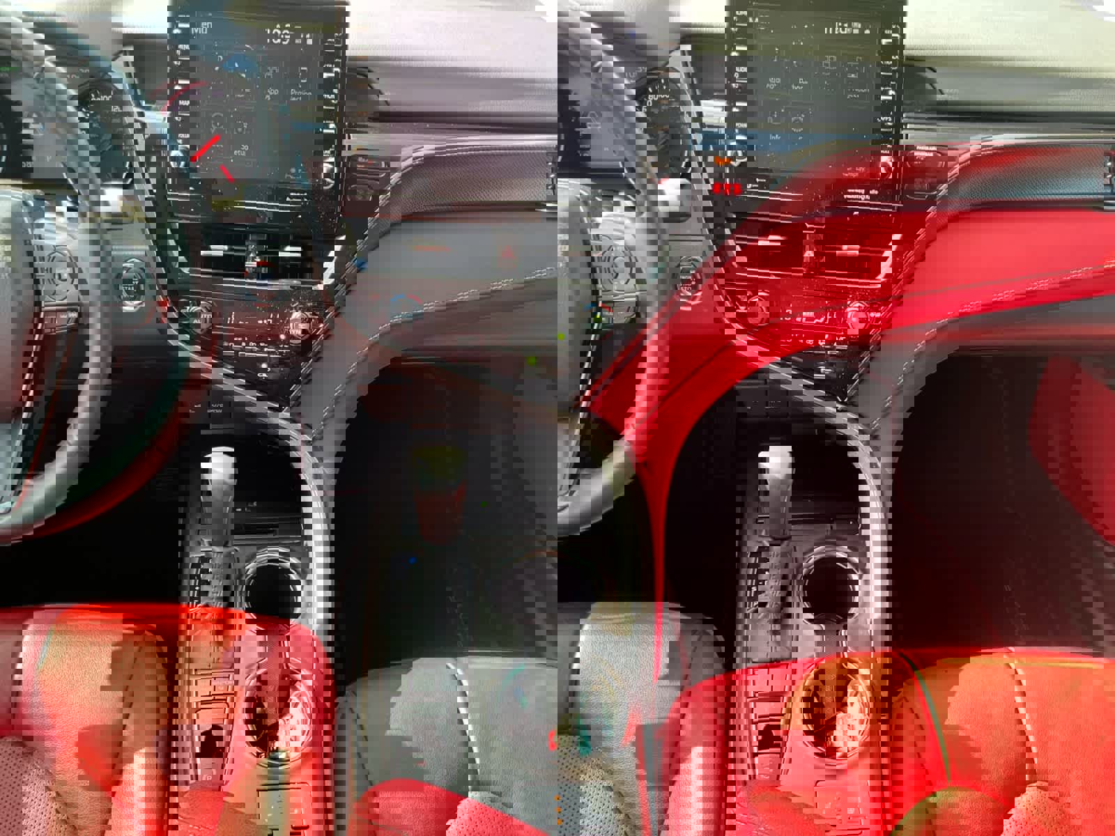 Used 2024 Toyota Camry XSE image 12