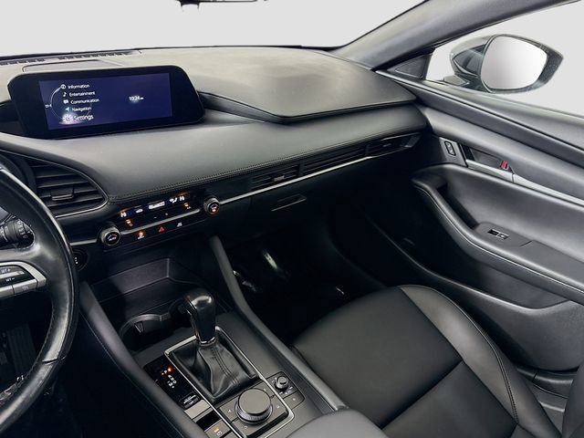 Used 2022 MAZDA MAZDA3 s image 21