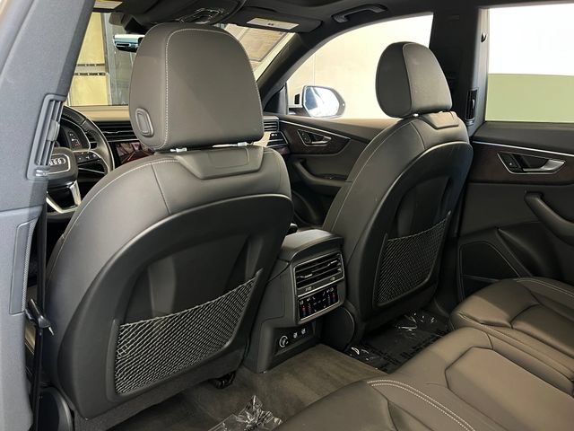 Used 2019 Audi Q8 Prestige AWD/4WD image 37