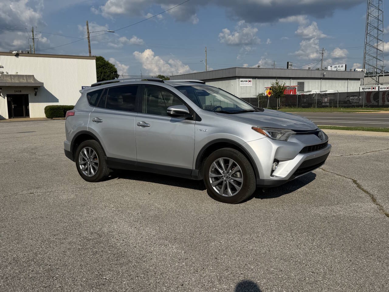 Used 2016 Toyota RAV4 Limited AWD/4WD image 6