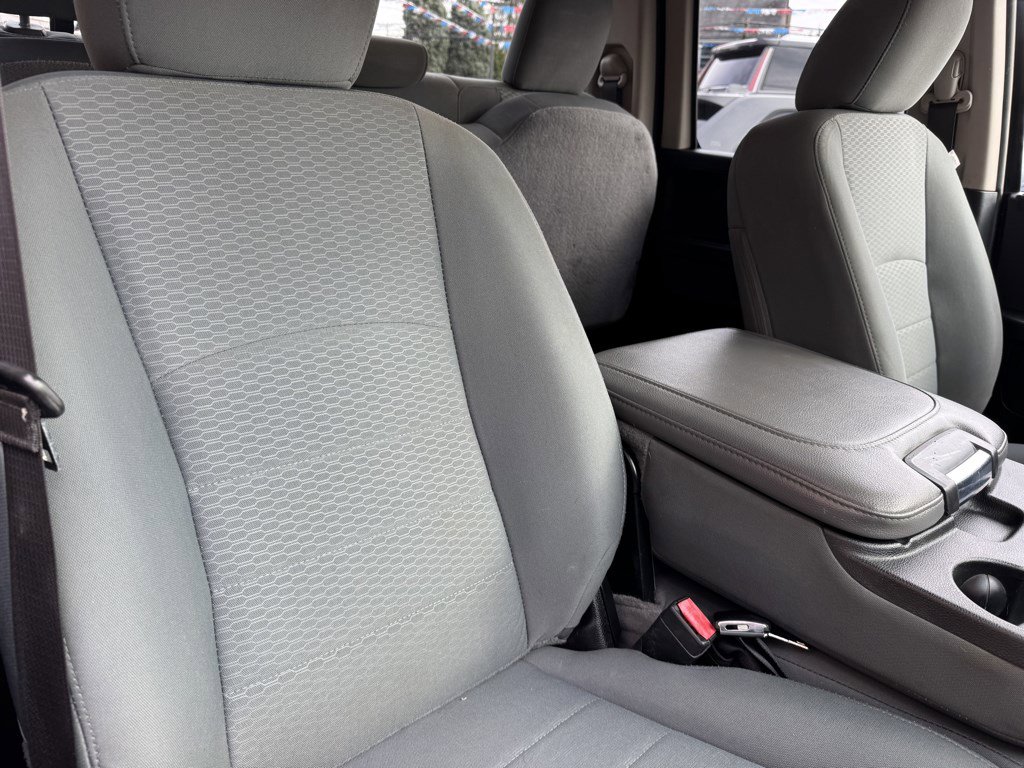 Used 2018 RAM 1500 Express image 9