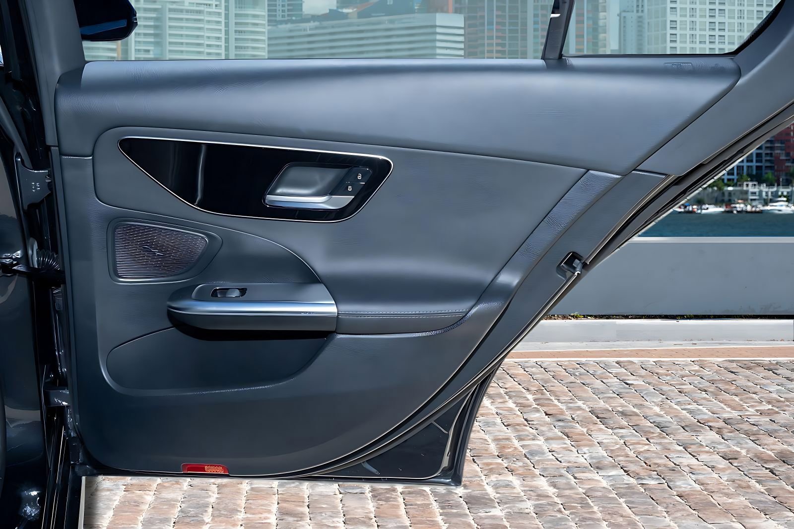 Used 2022 Mercedes-Benz C 300 Sedan image 14