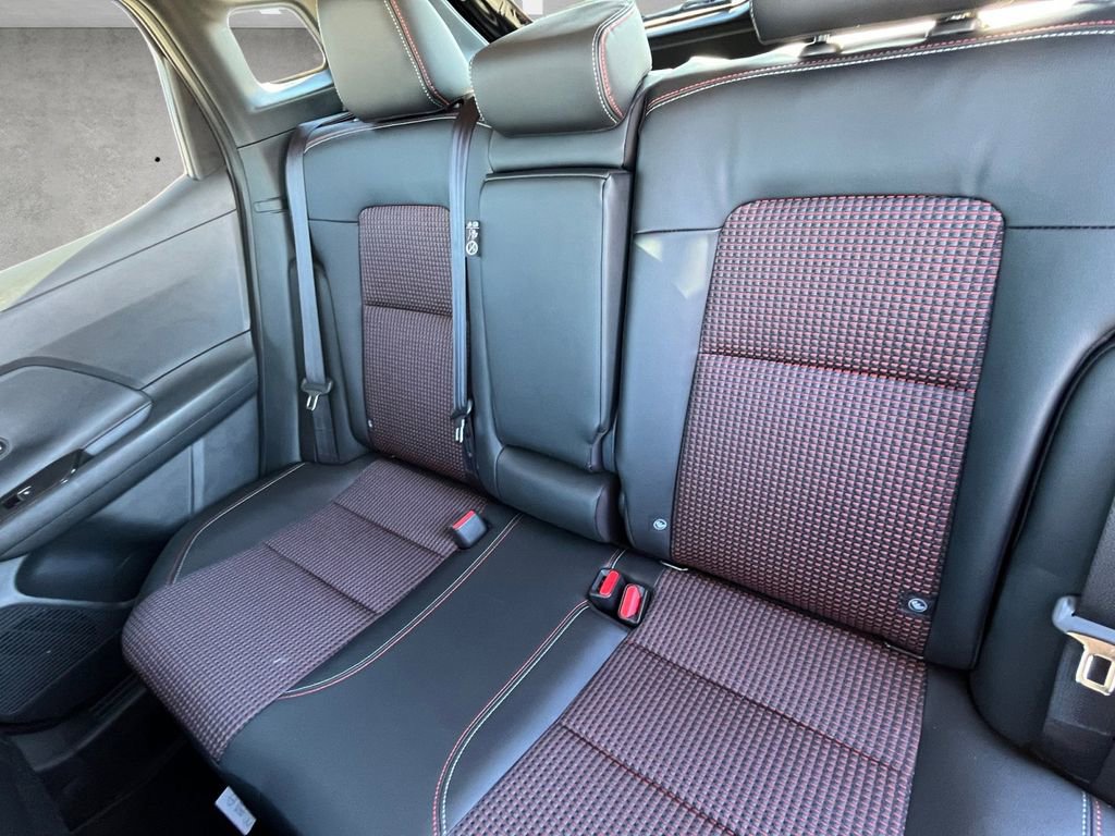 New 2026 Nissan Kicks SR image 22