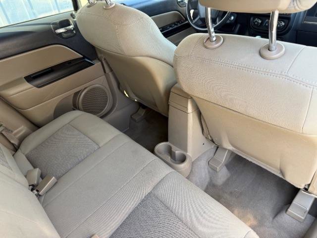 Used 2010 Jeep Patriot Latitude image 8