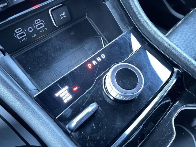 Used 2023 Jeep Grand Cherokee Limited w/ Luxury Tech Group II image 17