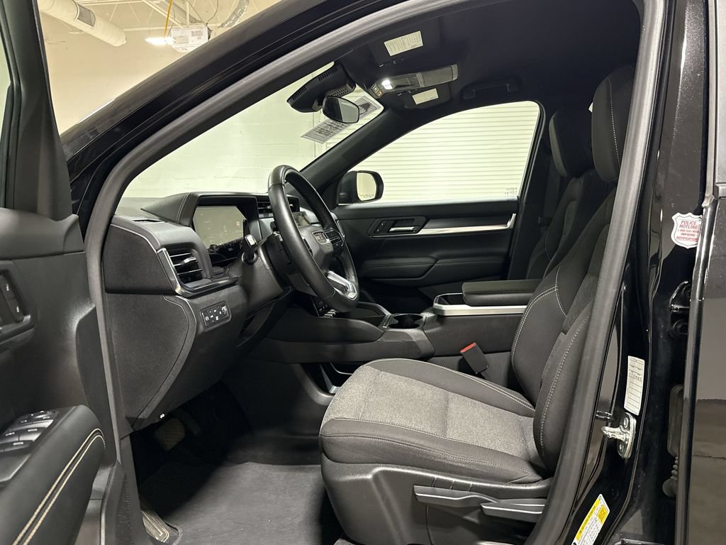 Used 2025 GMC Terrain Elevation AWD/4WD image 20