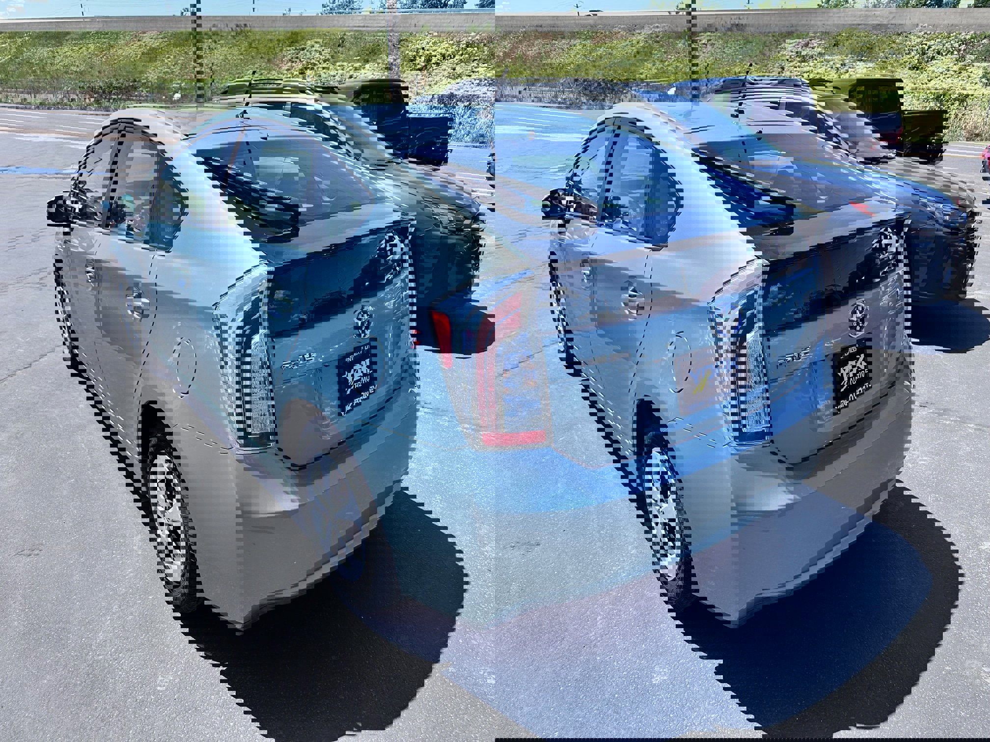 Used 2015 Toyota Prius Two image 4
