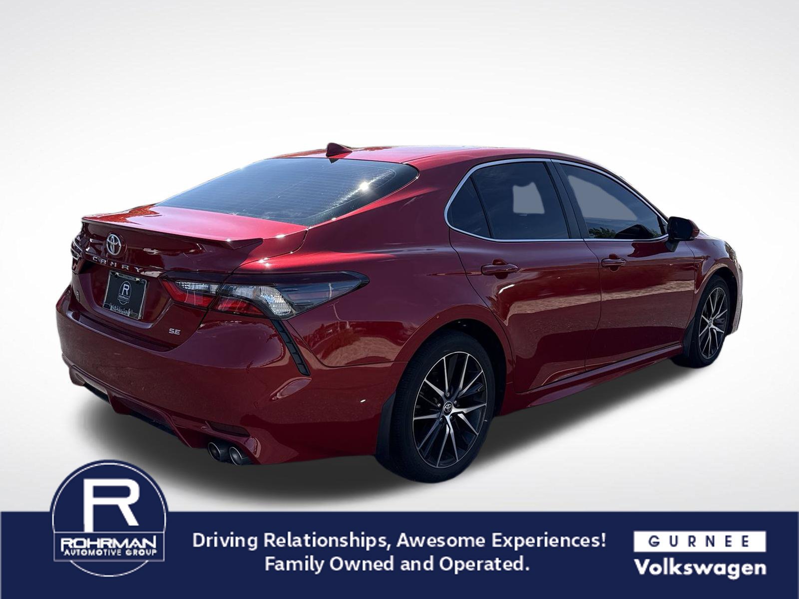 Used 2024 Toyota Camry SE FWD image 9