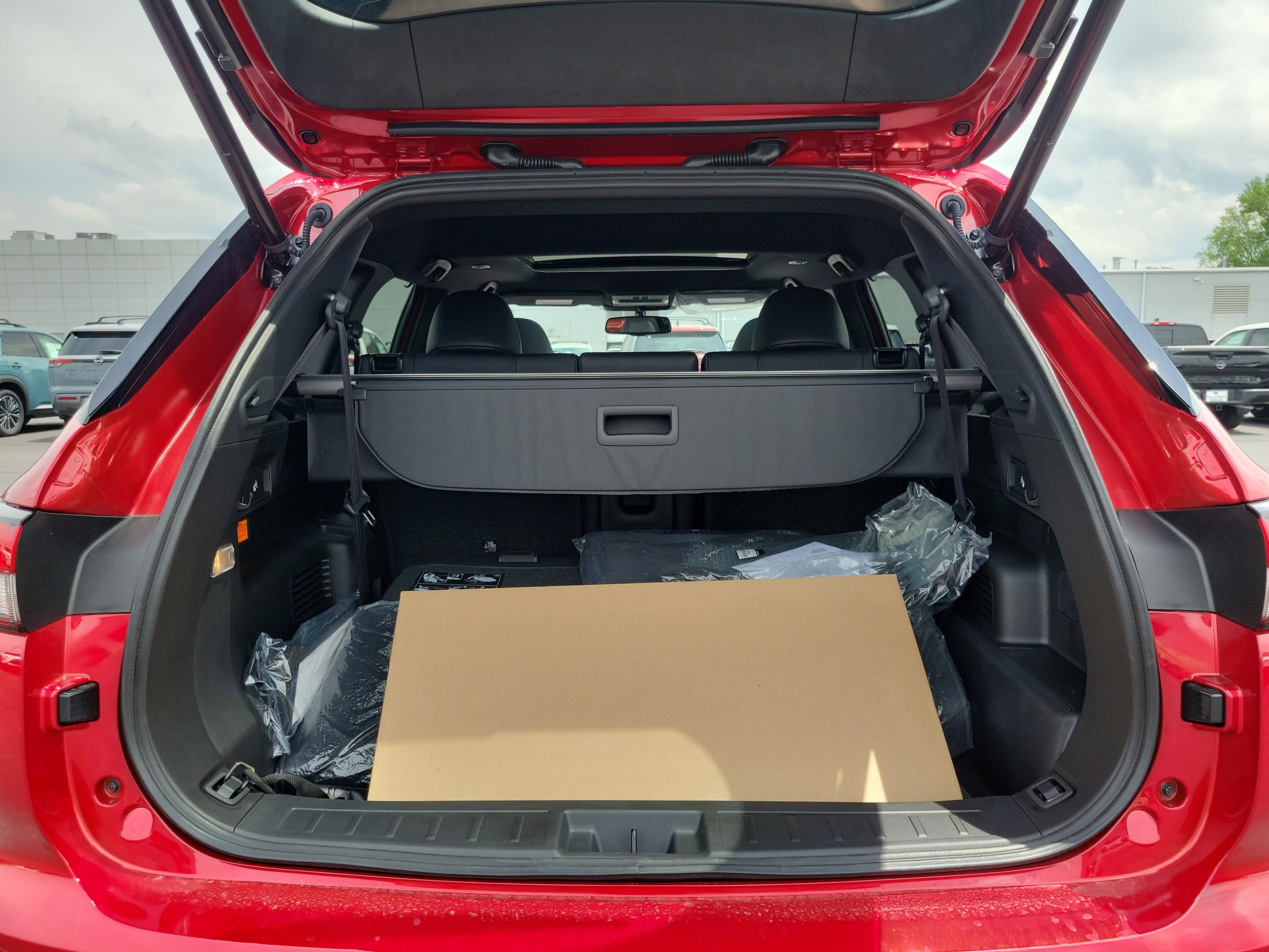 New 2026 Nissan Rogue Platinum AWD/4WD image 8