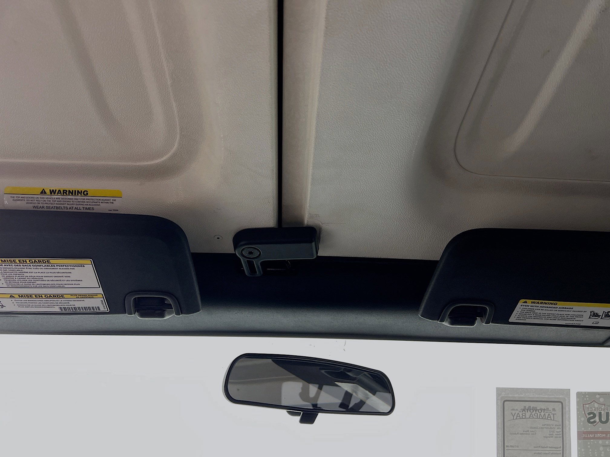 Used 2012 Jeep Wrangler Unlimited Rubicon image 21