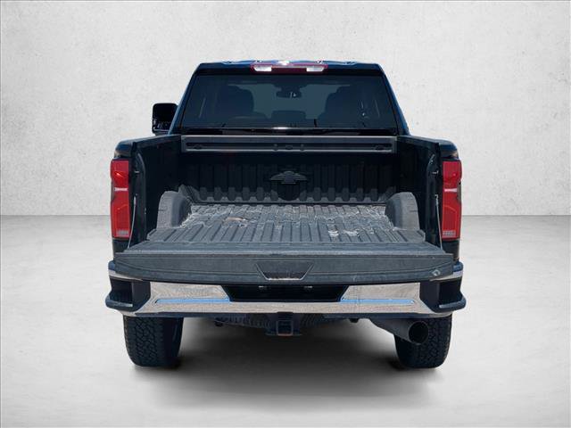 Used 2025 Chevrolet Silverado 2500 LTZ AWD/4WD image 6