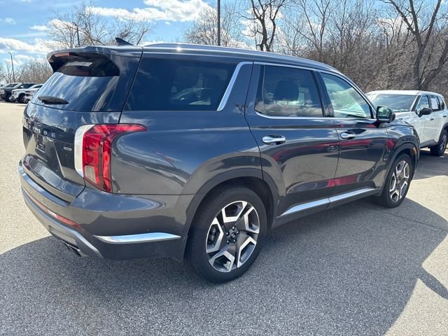 Used 2025 Hyundai Palisade Limited image 5