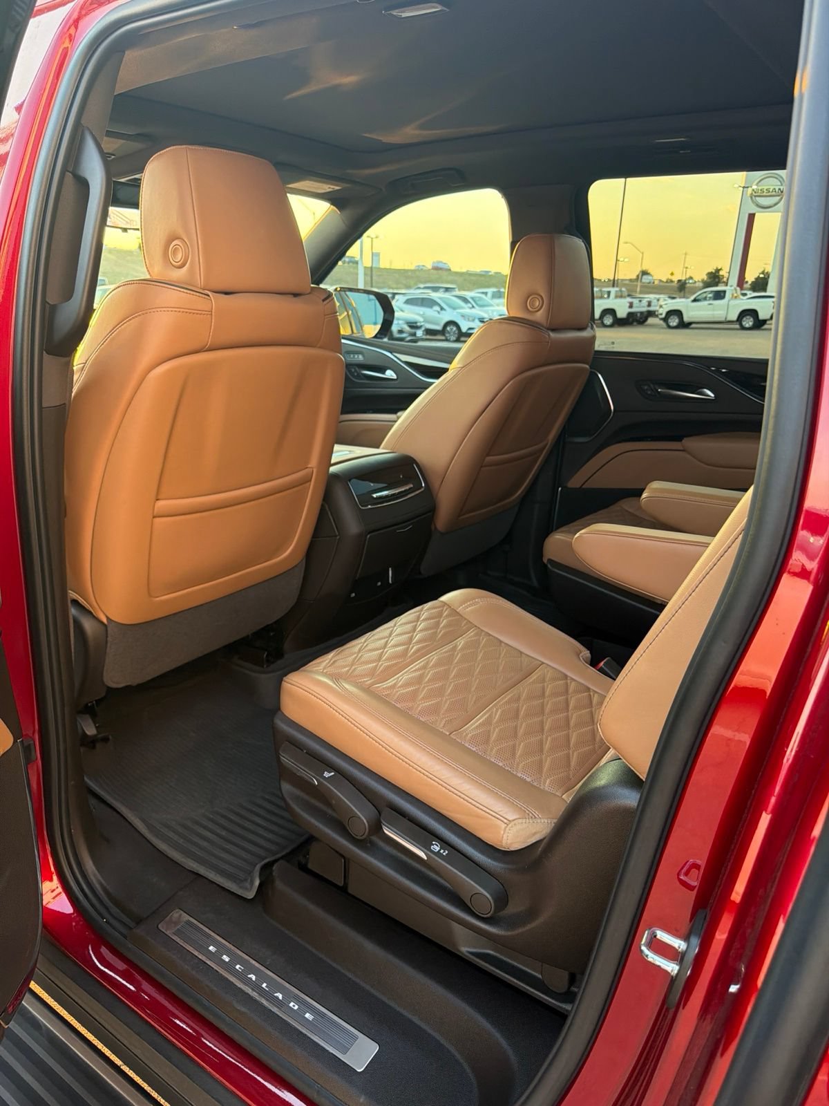 Used 2024 Cadillac Escalade ESV Sport w/ Touring Package AWD/4WD image 16