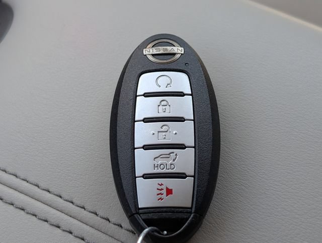 Used 2022 Nissan Pathfinder SL w/ SL Premium Package FWD image 34