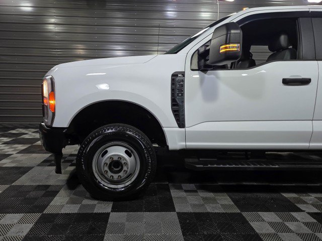 Used 2023 Ford F350 XL AWD/4WD image 38