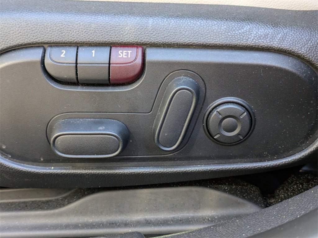 Used 2024 MINI Cooper Clubman S image 25