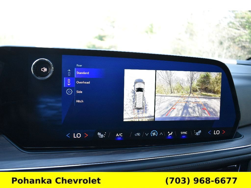 Used 2025 Chevrolet Tahoe Z71 AWD/4WD image 15
