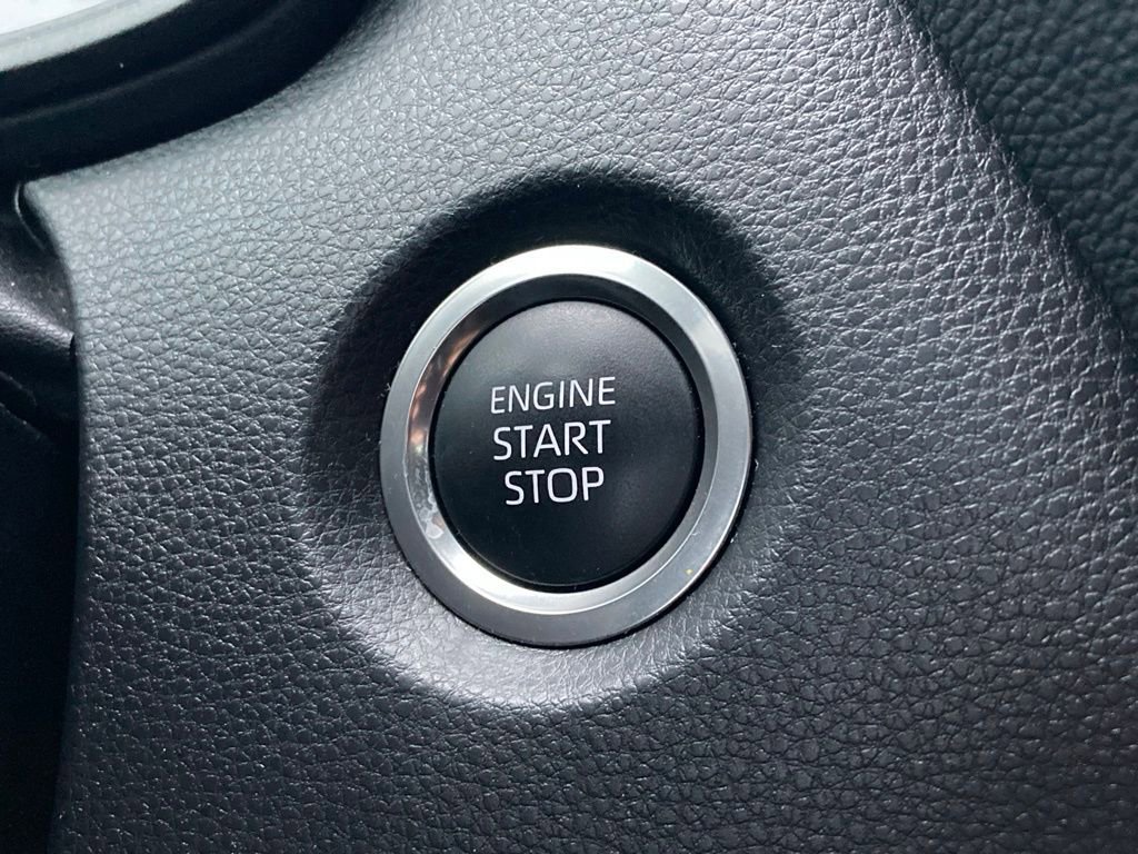 Certified 2025 Toyota Corolla SE FWD image 19