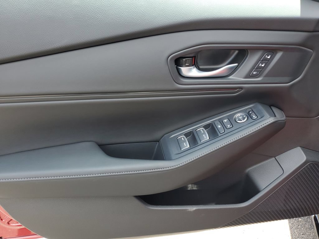 Used 2025 Honda Accord Sport image 21