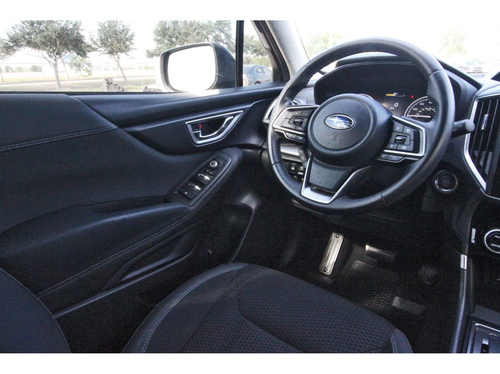 Used 2020 Subaru Forester Premium AWD/4WD image 12