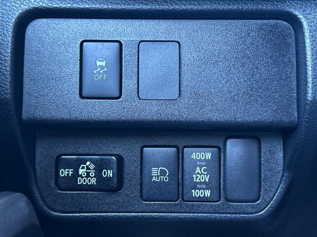 Used 2020 Toyota Tacoma TRD Off-Road w/ Technology Package AWD/4WD image 55